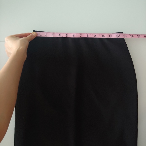 Le Chateau black pencil skirt - Picture 2 of 9